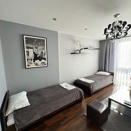 Apartament Sandra Kielce Exterior photo