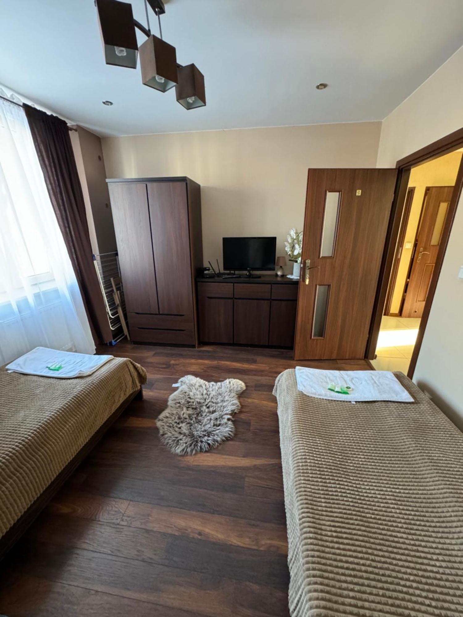 Apartament Sandra Kielce Exterior photo